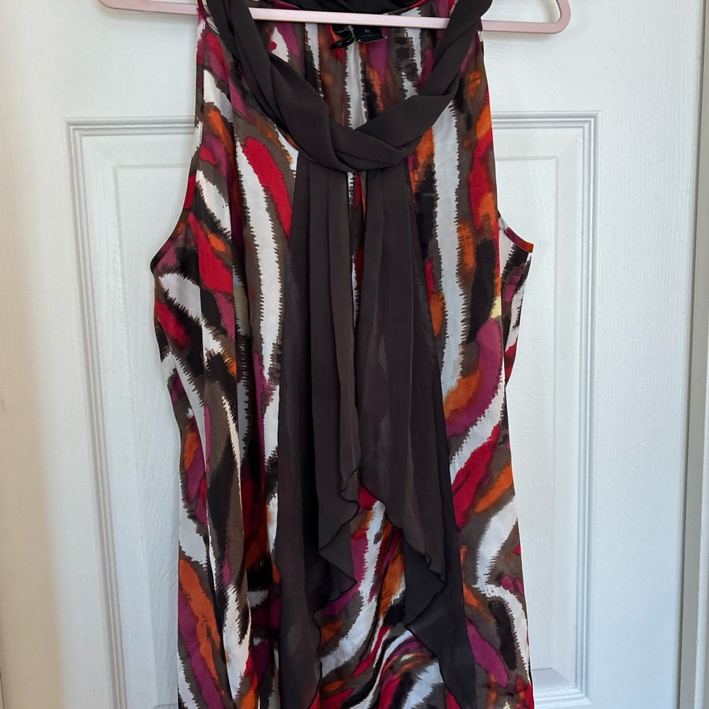 New Directions Multicolor Sleeveless Blouse
